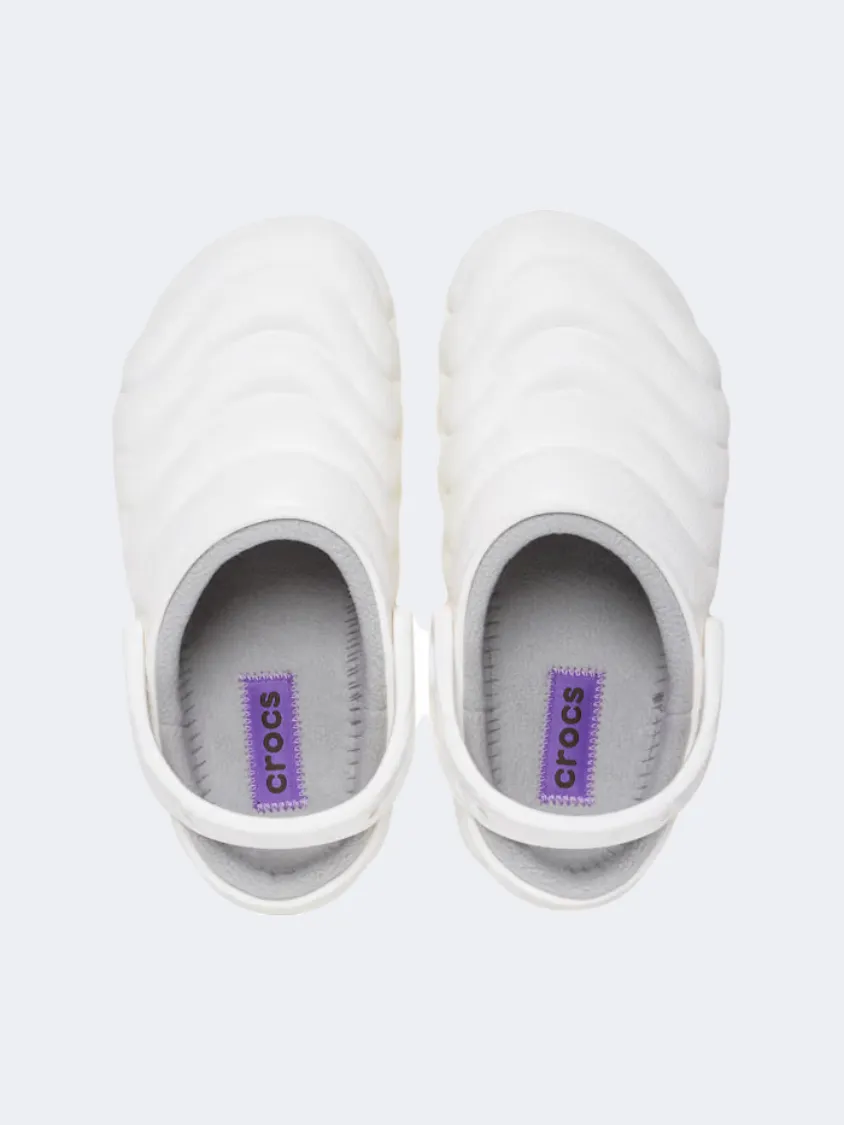 Crocs Classic Lined Puffer Clog Unisex Lifestyle Slippers White
