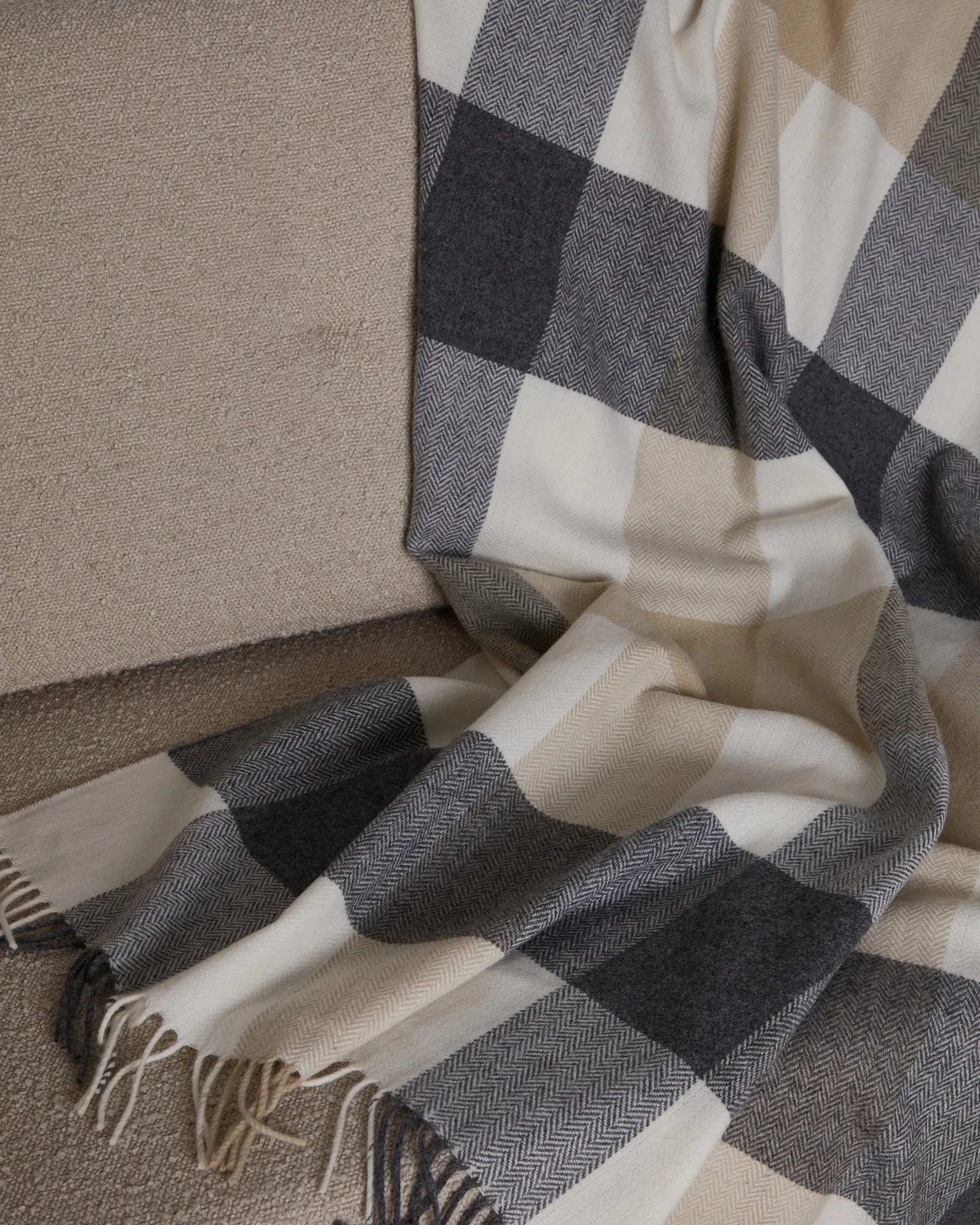 Foxford Classic Check Lambswool Throw