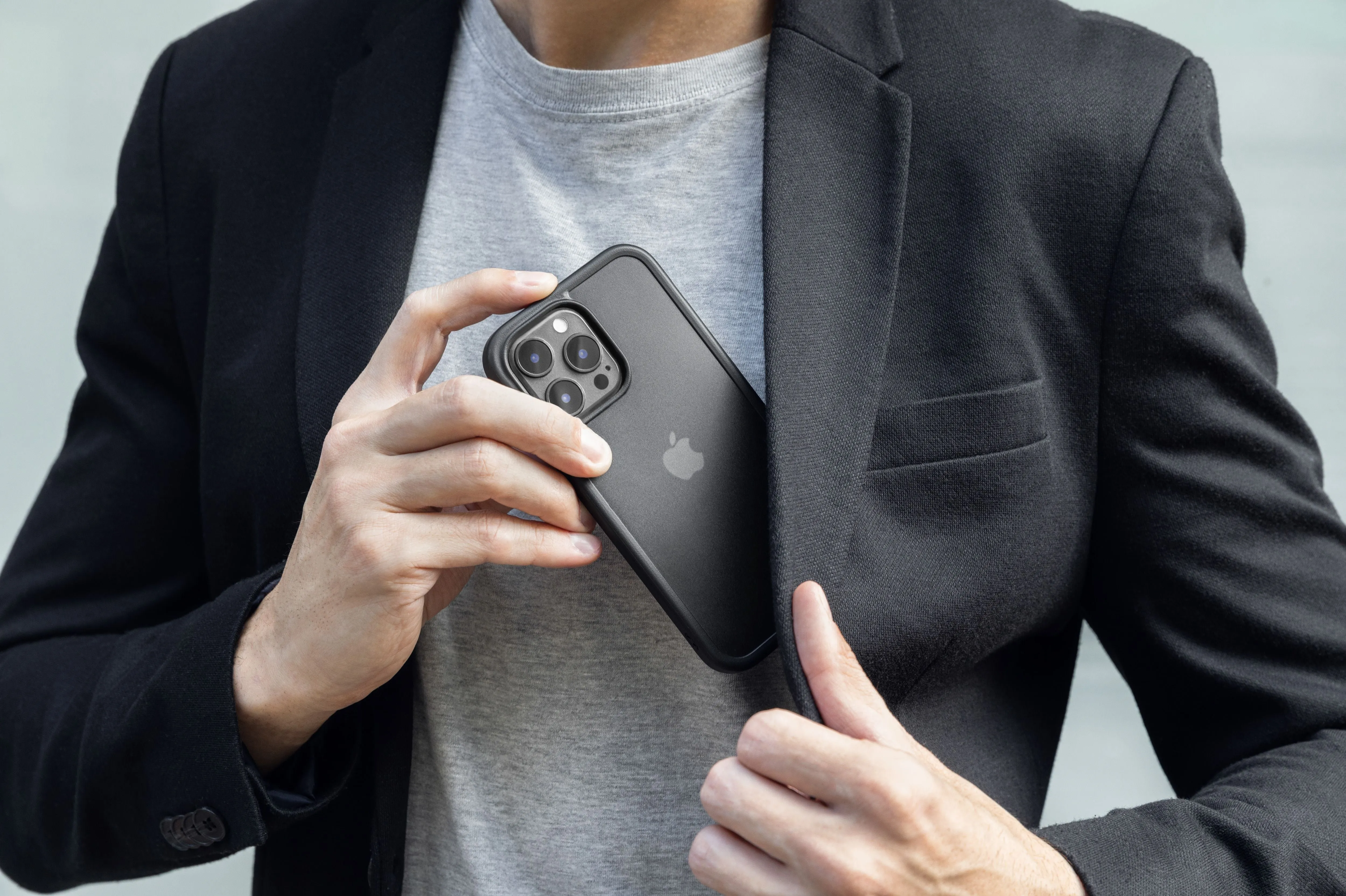 SwitchEasy Aero  iPhone Case 13 Series