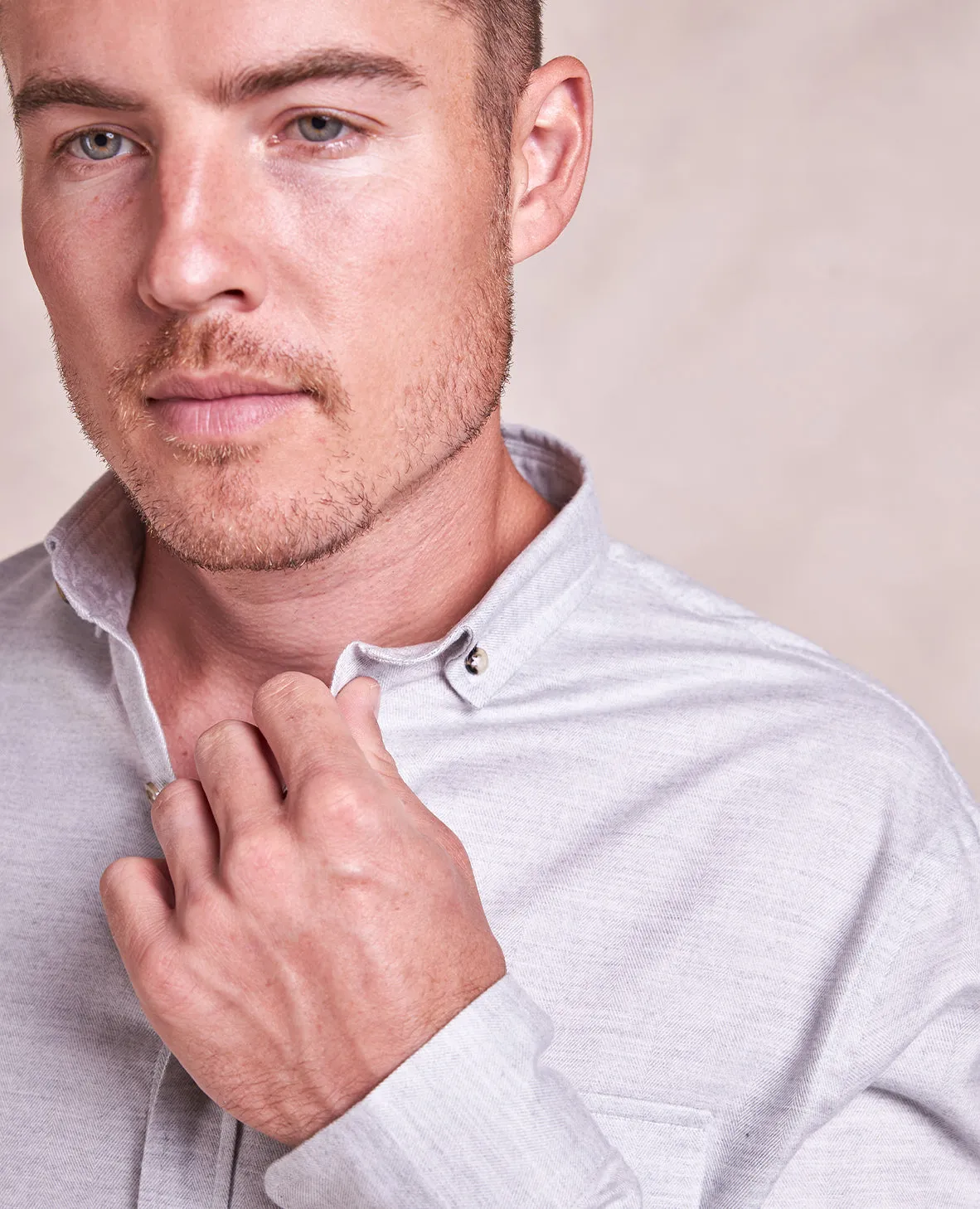 The Dean - Thomas Mason Brushed Cotton Herringbone Shirt - Light Grey